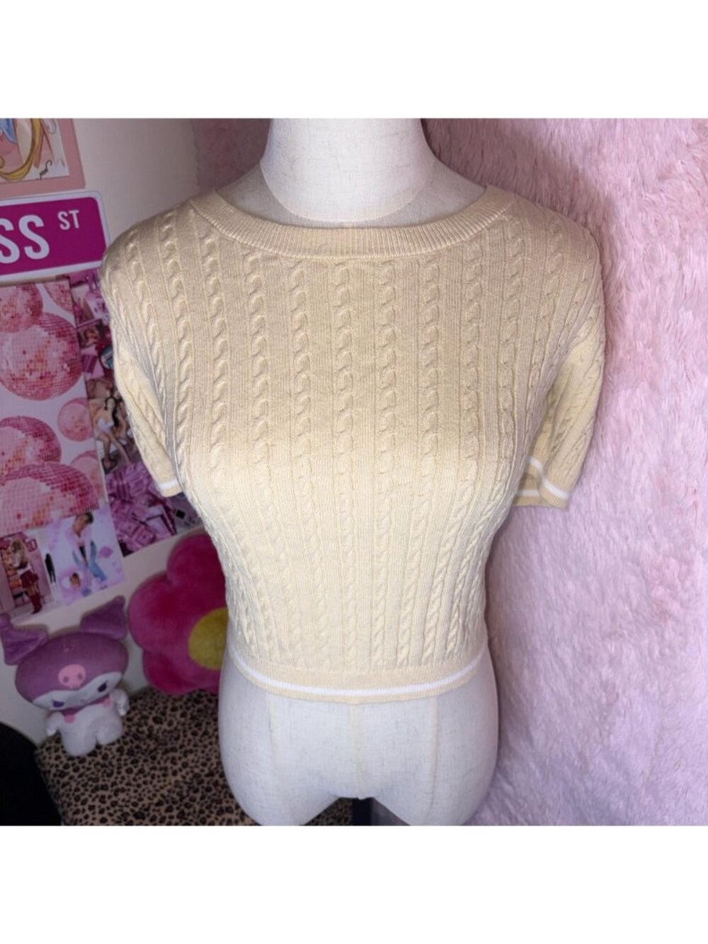 Tan and white cable knit crop top